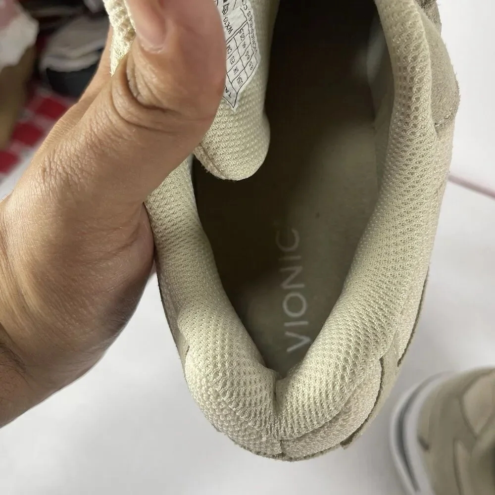 Vionic Walker TABI Suede Walking Shoes – Women’s 8.5 – Beige/Tan Hook & Loop